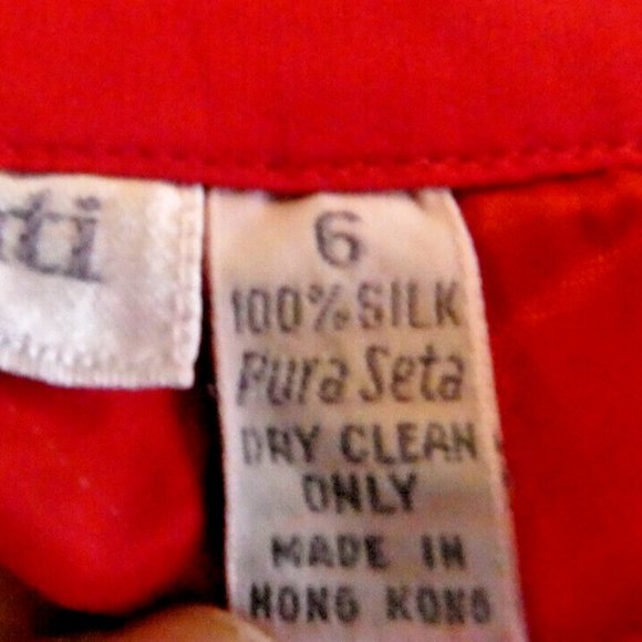 Red Long Skirt 100% SILK Vintage Made in Hong Kong Pockets Omanti Womens Size 6 - Picture 8 of 9
